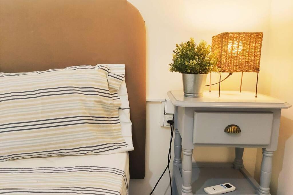 Homeyseville-Duplex Con Terraza Santa Cruz 5 Pax, Parking Optional Exterior foto